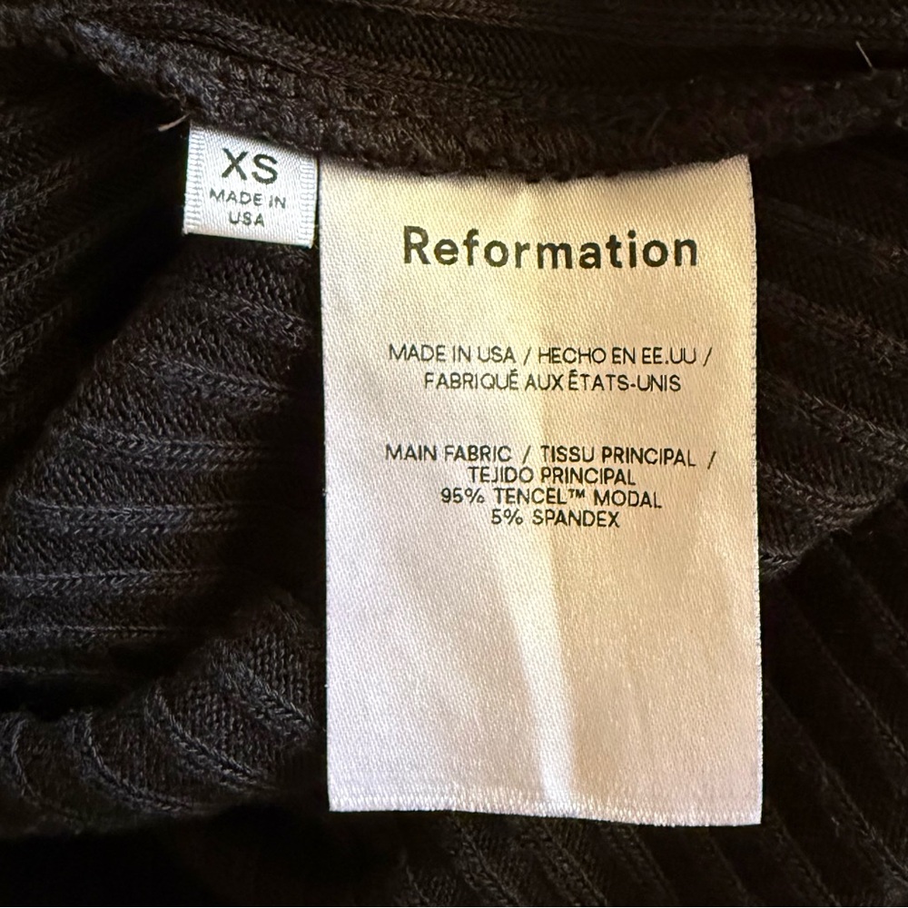 Reformation Irina Ribbed Button Front Top – Black – XS - Picture 5 of 6